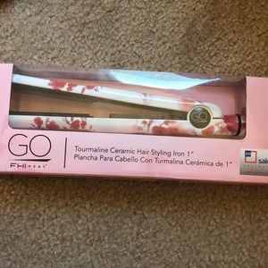 Never used Hair Straightener